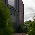 Dolina Słońca Obok Suntago - Nowoczesne Z Jacuzzi Dom wakacyjny Benenard