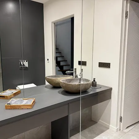 Dolina Slonca Obok Suntago - Nowoczesne Z Jacuzzi