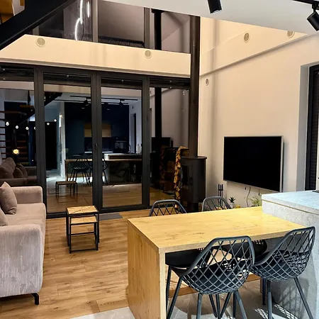 Dolina Slonca Obok Suntago - Nowoczesne Z Jacuzzi Benenard