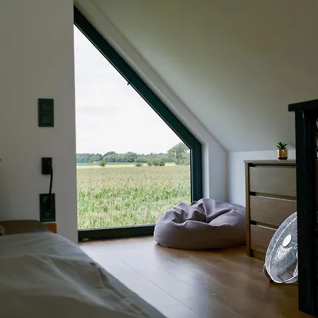 Dolina Slonca Obok Suntago - Nowoczesne Z Jacuzzi Feriehus