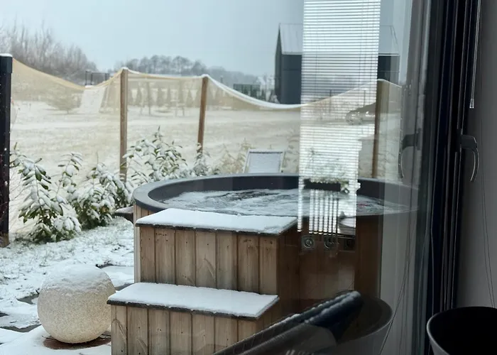 Dolina Slonca Obok Suntago - Nowoczesne Z Jacuzzi