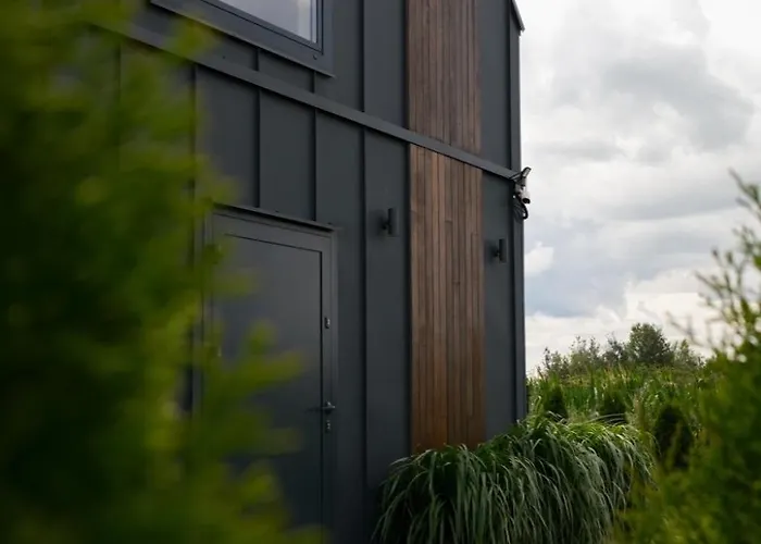 Dolina Slonca Obok Suntago - Nowoczesne Z Jacuzzi Vakantiehuis Benenard