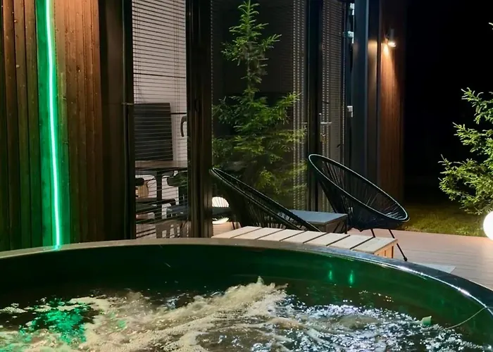 Dolina Slonca Obok Suntago - Nowoczesne Z Jacuzzi *